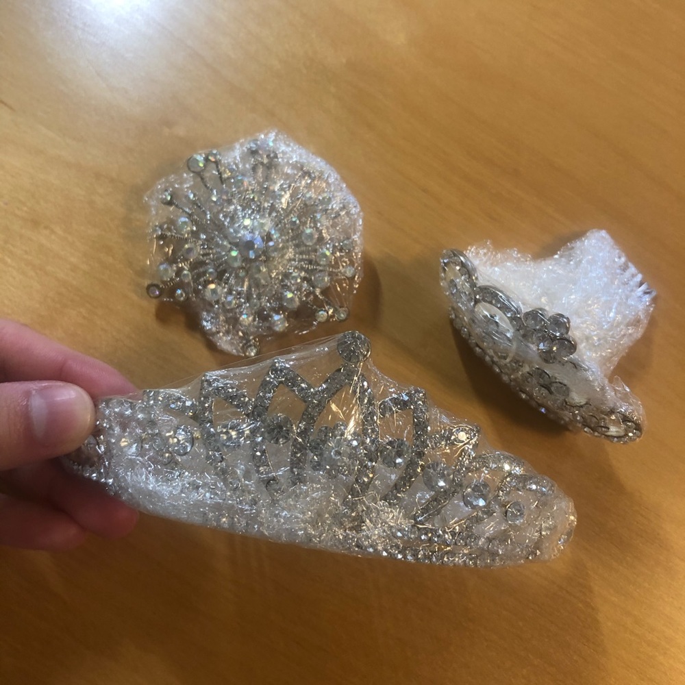 Diamond tiara, hair accessories, pin